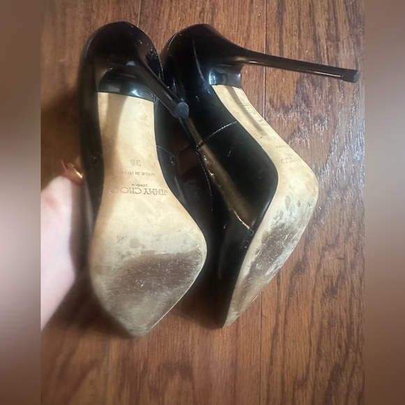 Jimmy Choo patent leather pumps - Picture 9 of 9